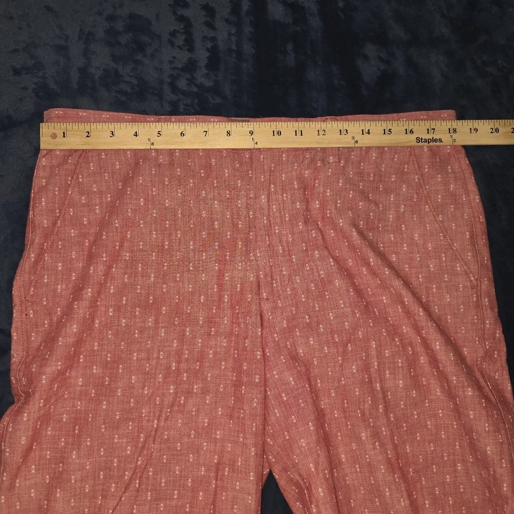 Banana Republic product pair
